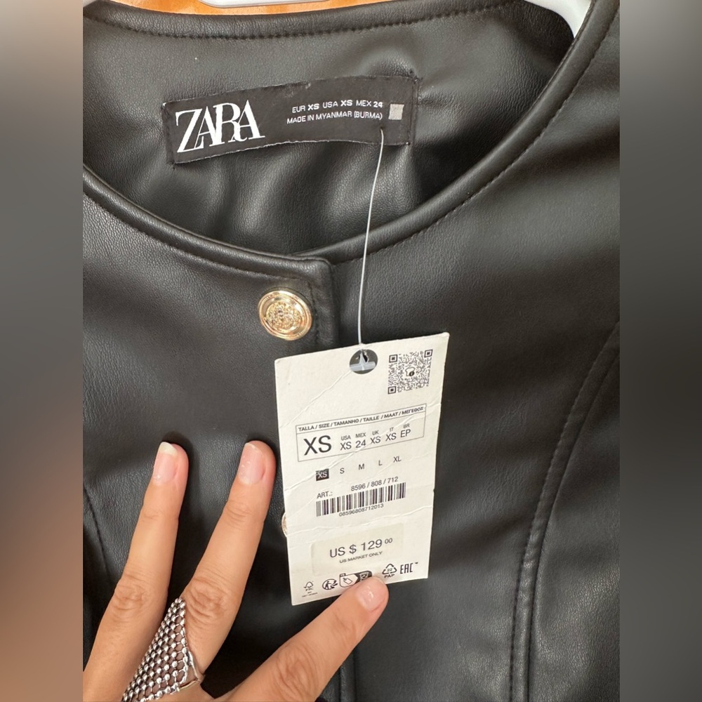 NWT ZARA Black 2 in 1 Faux Leather Snap Jacket Zip Crop Length Sz xs - Picture 11 of 16